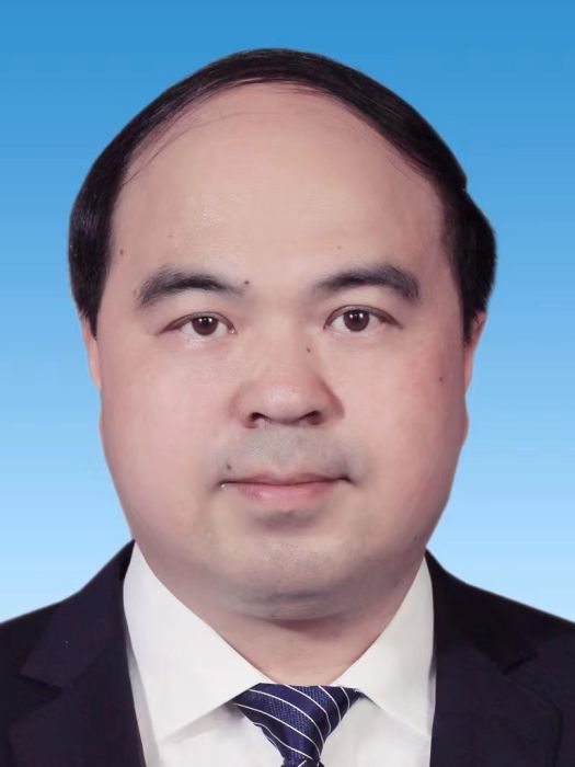 陳智勇(福建省莆田市荔城區政府副區長、黨組成員,西天尾鎮黨委書記) 陳智勇(福建省莆田市荔城區政府副區長、黨組成員,西天尾鎮黨委書記)