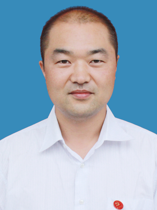 王建濤(陝西省西安市周至縣行政審批局黨組成員、副局長) 王建濤(陝西省西安市周至縣行政審批局黨組成員、副局長)