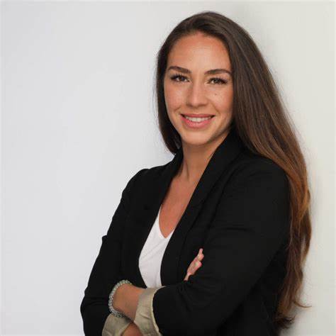 Alexandra Caspary Alexandra Caspary