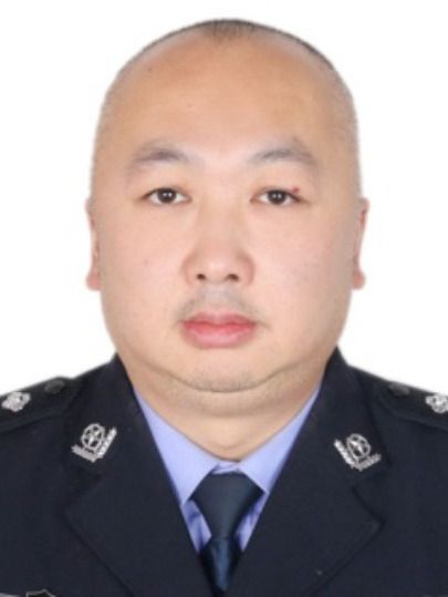 王智(四川省成都市公安局金牛區分局副分局長) 王智(四川省成都市公安局金牛區分局副分局長)