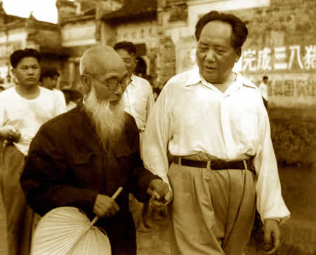 毛澤東和他的啟蒙老師毛宇居攜手而行