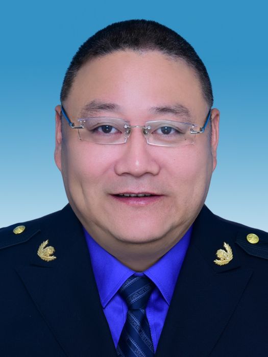 張宏偉(浙江省湖州市德清縣綜合行政執法局黨組成員、副局長) 張宏偉(浙江省湖州市德清縣綜合行政執法局黨組成員、副局長)