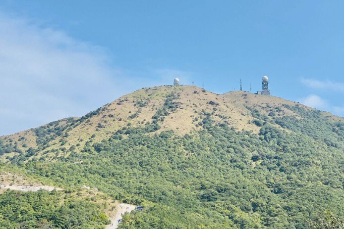 帽山(吉林省長白山脈老爺嶺下的山脈) 帽山(吉林省長白山脈老爺嶺下的山脈)