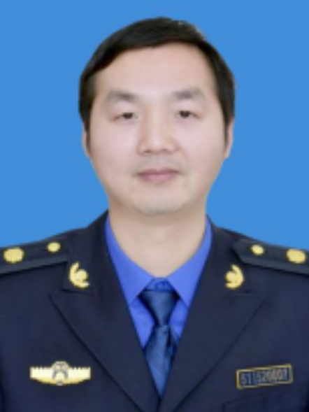 肖偉(四川省巴中市南江縣綜合行政執法局黨組成員、副局長) 肖偉(四川省巴中市南江縣綜合行政執法局黨組成員、副局長)