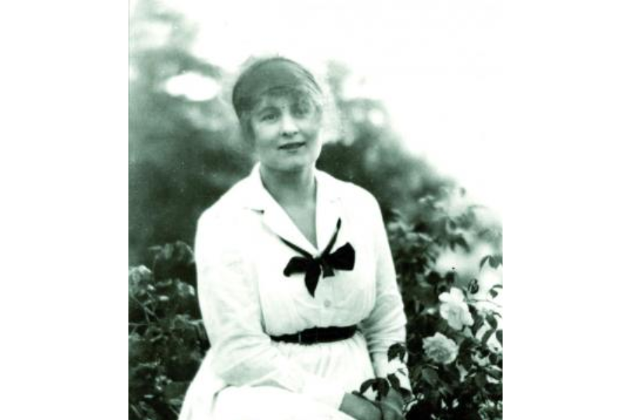 Suzanne Lalique Suzanne Lalique