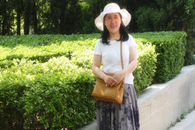 肖莎(東華大學馬克思主義學院教師) 肖莎(東華大學馬克思主義學院教師)