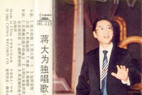 湖畔靜悄悄 湖畔靜悄悄