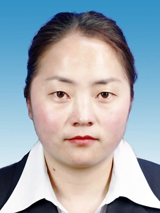 周曉明(雲南省迪慶藏族自治州德欽縣發展和改革局黨組成員、副局長) 周曉明(雲南省迪慶藏族自治州德欽縣發展和改革局黨組成員、副局長)