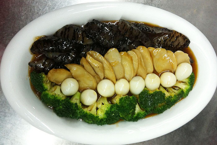 風尾菇扒蛋 風尾菇扒蛋