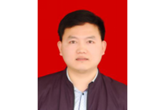 劉康(湖南省長沙市瀏陽市澄潭江鎮黨委委員、紀委書記、監察辦公室主任) 劉康(湖南省長沙市瀏陽市澄潭江鎮黨委委員、紀委書記、監察辦公室主任)