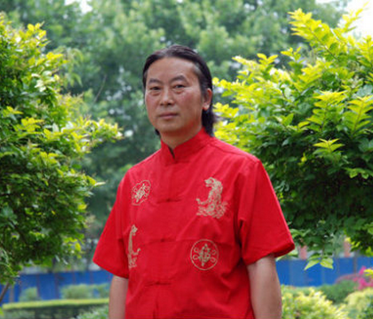 陳三元(徐悲鴻書畫研究院副院長) 陳三元(徐悲鴻書畫研究院副院長)