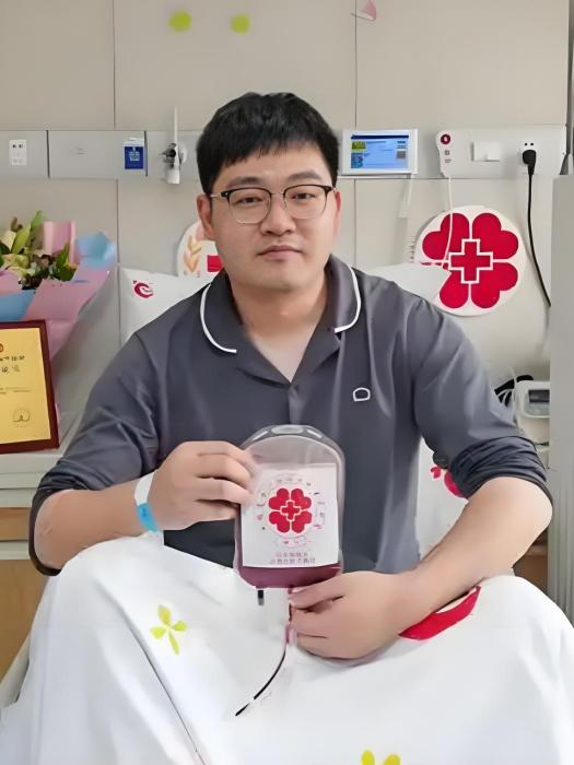 宋銘(浙江省造血幹細胞捐獻者) 宋銘(浙江省造血幹細胞捐獻者)