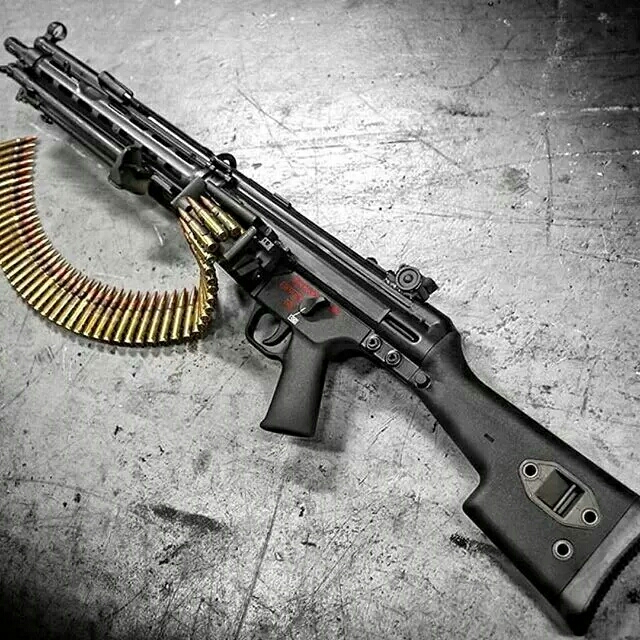 HK23輕機槍