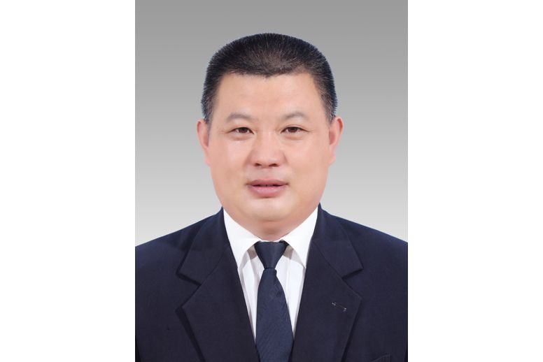 許波(山東省威海市環翠區信訪局黨組副書記、一級主任科員) 許波(山東省威海市環翠區信訪局黨組副書記、一級主任科員)