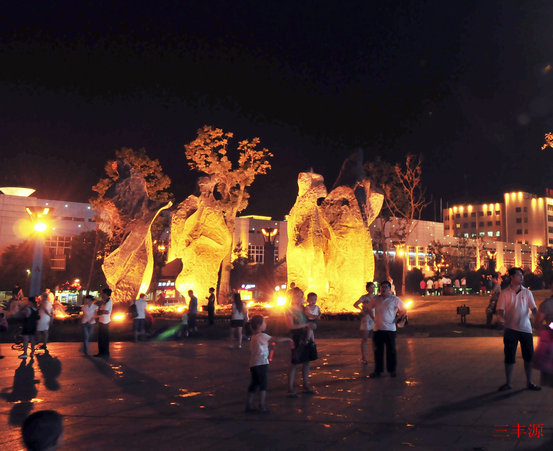 三豐廣場照明