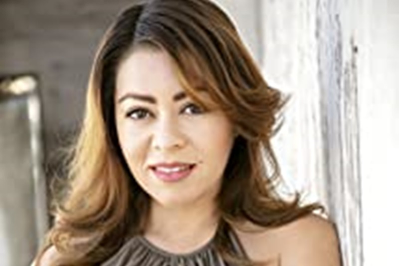 Yara Estrada Yara Estrada