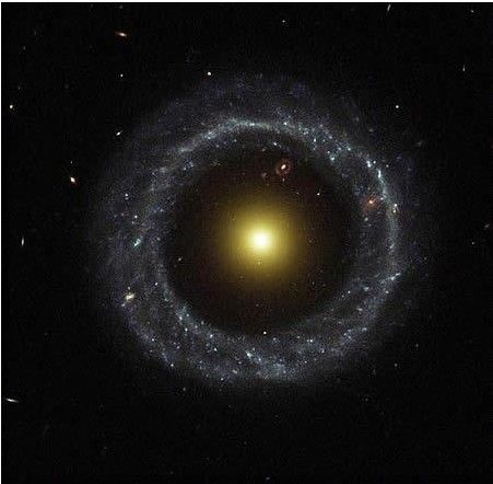 戒指星系 戒指星系