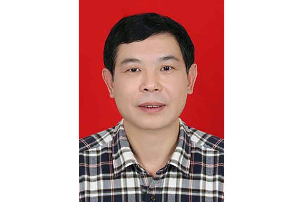 何江(重慶萬州技師學院副校長) 何江(重慶萬州技師學院副校長)
