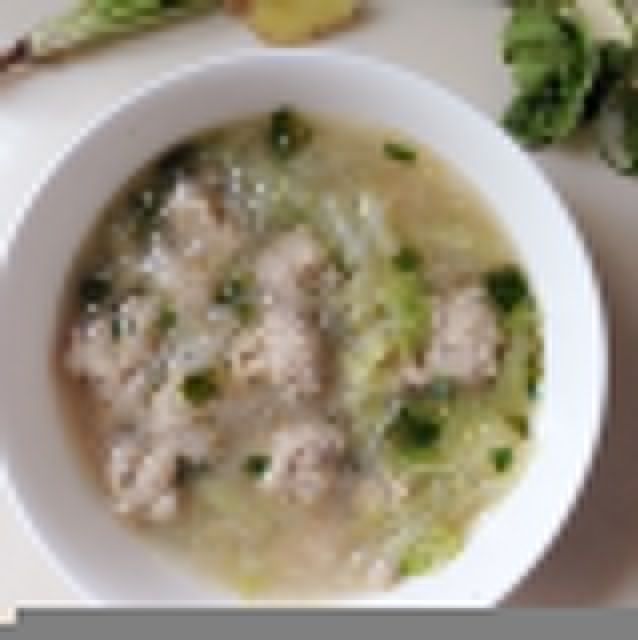 白菜汆丸子 白菜汆丸子