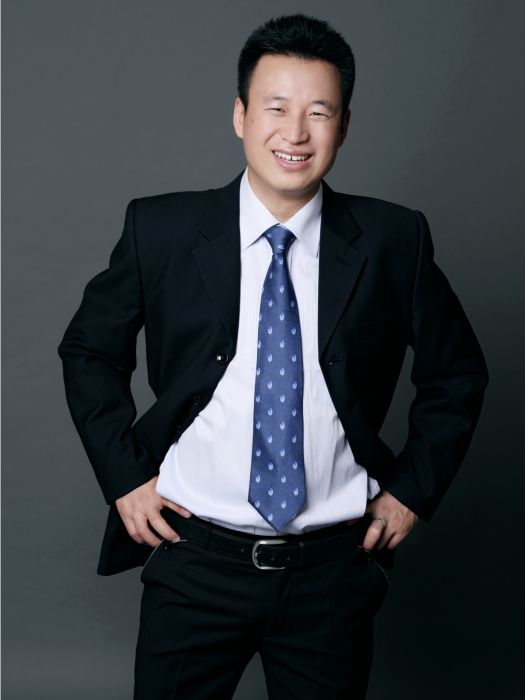 高廣東(朋朋修腳創始人、華連生科技集團總裁) 高廣東(朋朋修腳創始人、華連生科技集團總裁)