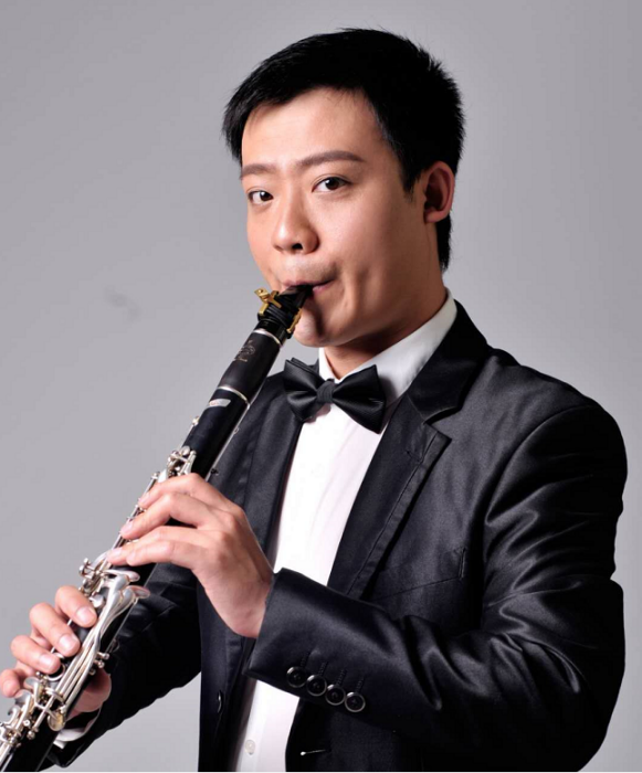 鄧昕(西南大學音樂學院單簧管專業教師) 鄧昕(西南大學音樂學院單簧管專業教師)