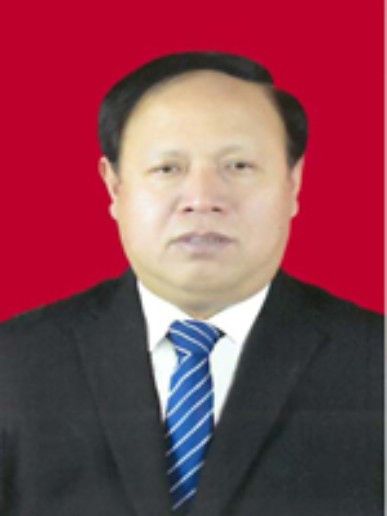 王志德(區委常委、宣傳部長、區政府副區長) 王志德(區委常委、宣傳部長、區政府副區長)