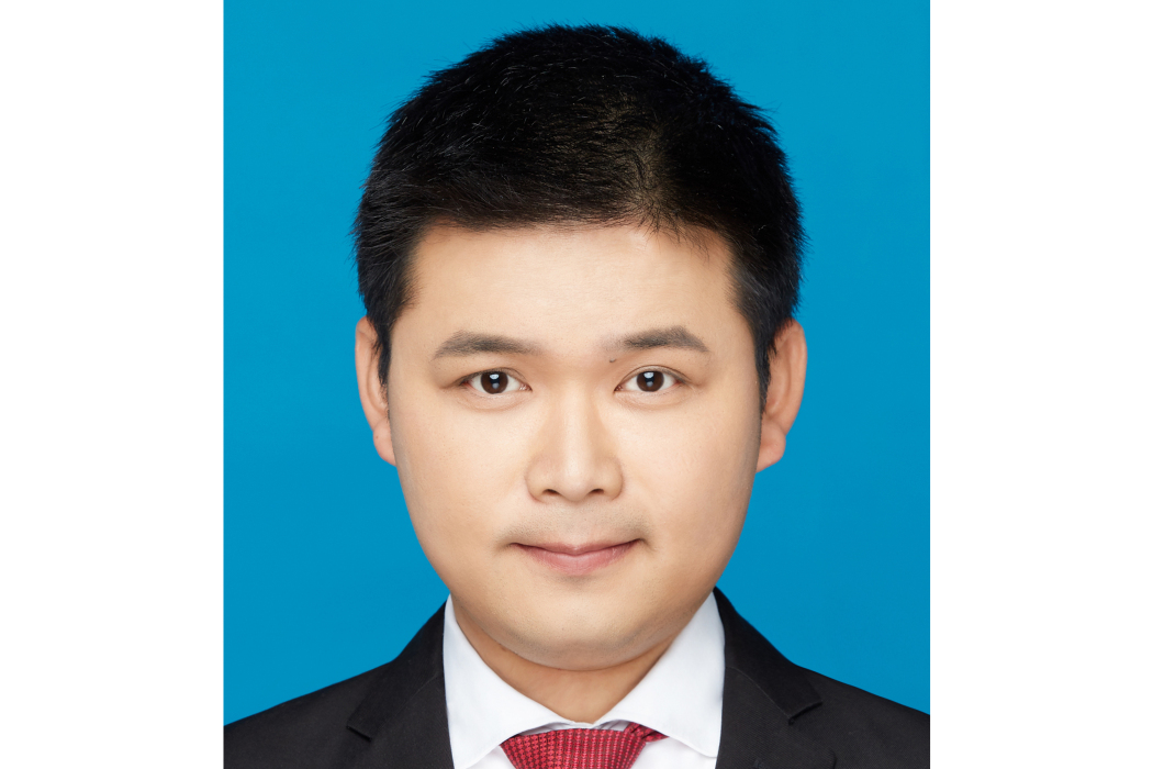 李翔(山東建築大學理學院教師) 李翔(山東建築大學理學院教師)