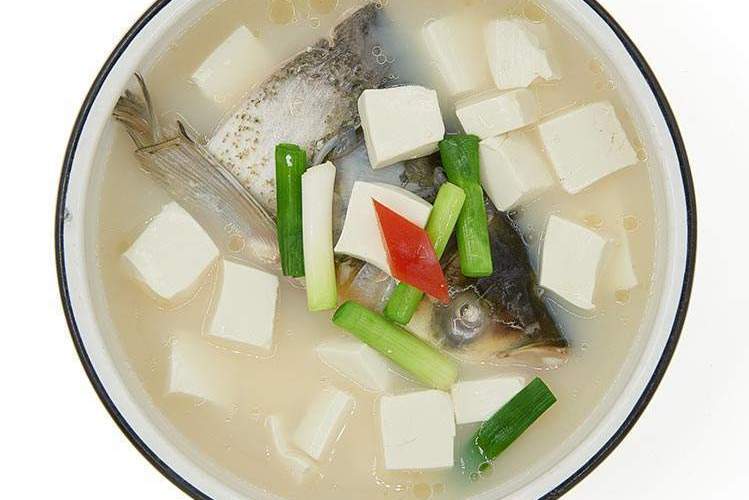 春筍豆腐湯 春筍豆腐湯