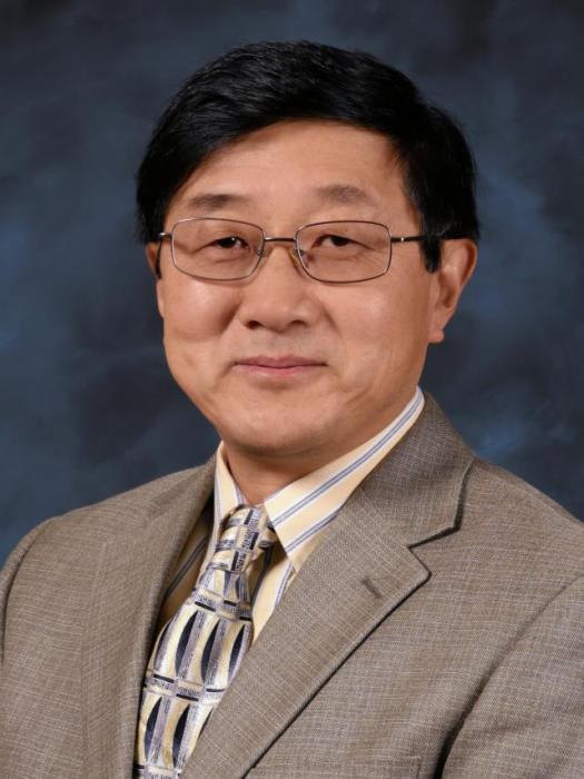 羅愛華(美國國家工程院院士,俄亥俄州立大學輕質材料和製造研究所主任) 羅愛華(美國國家工程院院士,俄亥俄州立大學輕質材料和製造研究所主任)