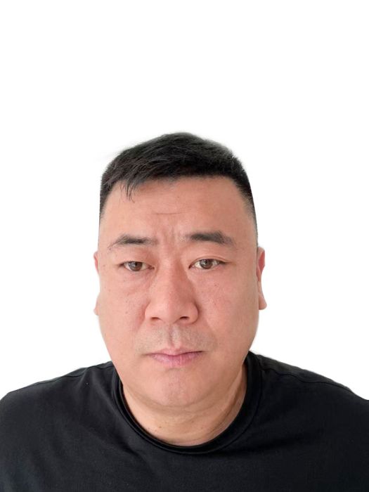韓宇(北京市第十六屆人民代表大會代表,北京小魯店漁場有限公司經理) 韓宇(北京市第十六屆人民代表大會代表,北京小魯店漁場有限公司經理)