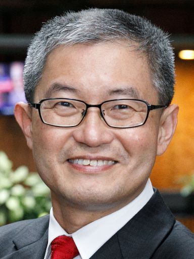 林杉(新加坡國家科學院院士,數學家,教育家,新加坡南洋理工大學數學科學校長講席教授、常務副校長、教務長) 林杉(新加坡國家科學院院士,數學家,教育家,新加坡南洋理工大學數學科學校長講席教授、常務副校長、教務長)
