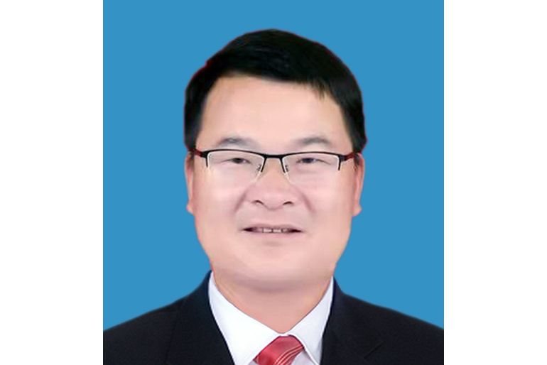 易國強(長沙市寧鄉市灰湯鎮黨委副書記、鎮長) 易國強(長沙市寧鄉市灰湯鎮黨委副書記、鎮長)