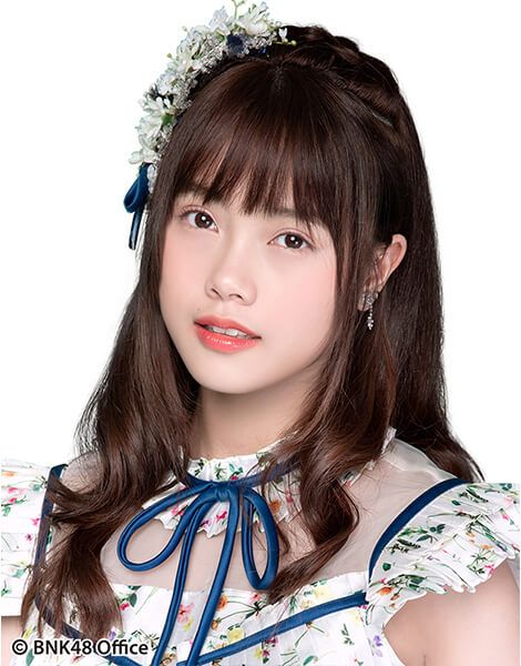 Music(泰國女子偶像組合BNK48成員) Music(泰國女子偶像組合BNK48成員)