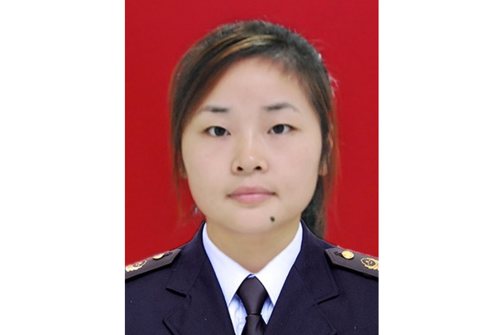 汪穎(江西省樟樹市市場監督管理局黨組成員) 汪穎(江西省樟樹市市場監督管理局黨組成員)