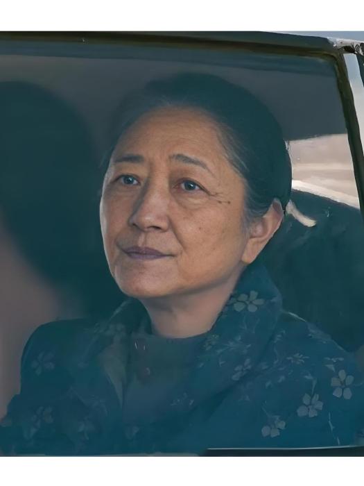 褚潔 褚潔