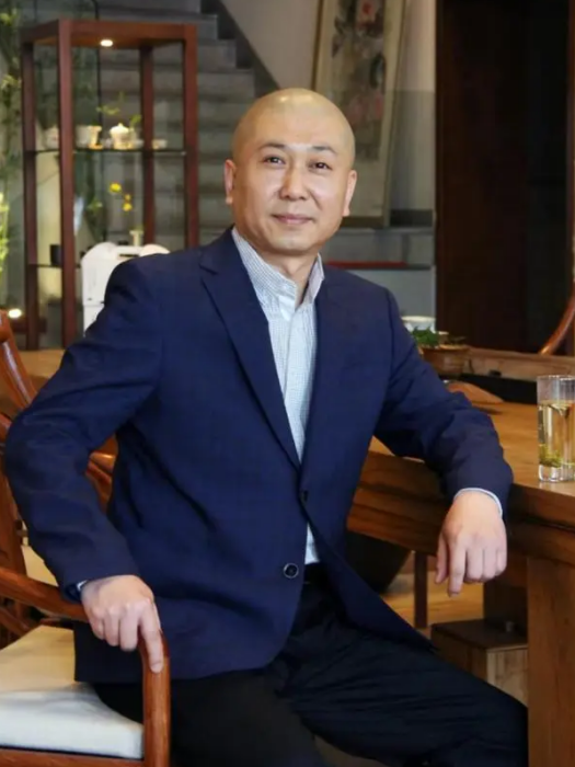 梁忠威 梁忠威