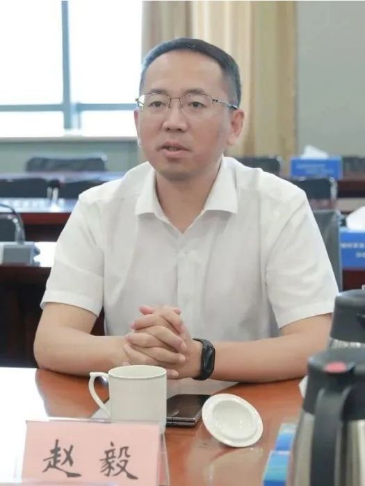 趙毅(遼寧出版集團有限公司原副總經理) 趙毅(遼寧出版集團有限公司原副總經理)