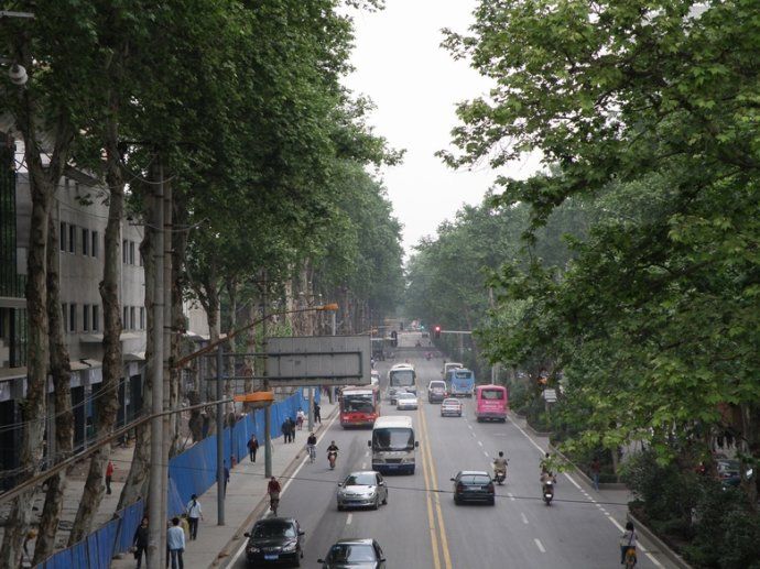 建設八路 建設八路