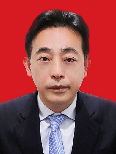 俞斌(中國太平洋保險(集團)股份有限公司黨委委員、副總經理,太保科技有限公司黨委書記、董事長) 俞斌(中國太平洋保險(集團)股份有限公司黨委委員、副總經理,太保科技有限公司黨委書記、董事長)