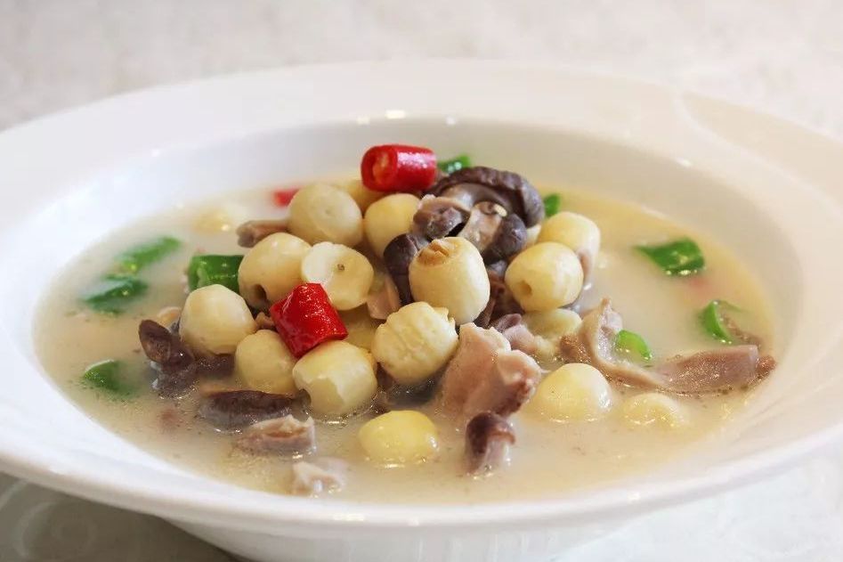 豬腳蓮子湯 豬腳蓮子湯