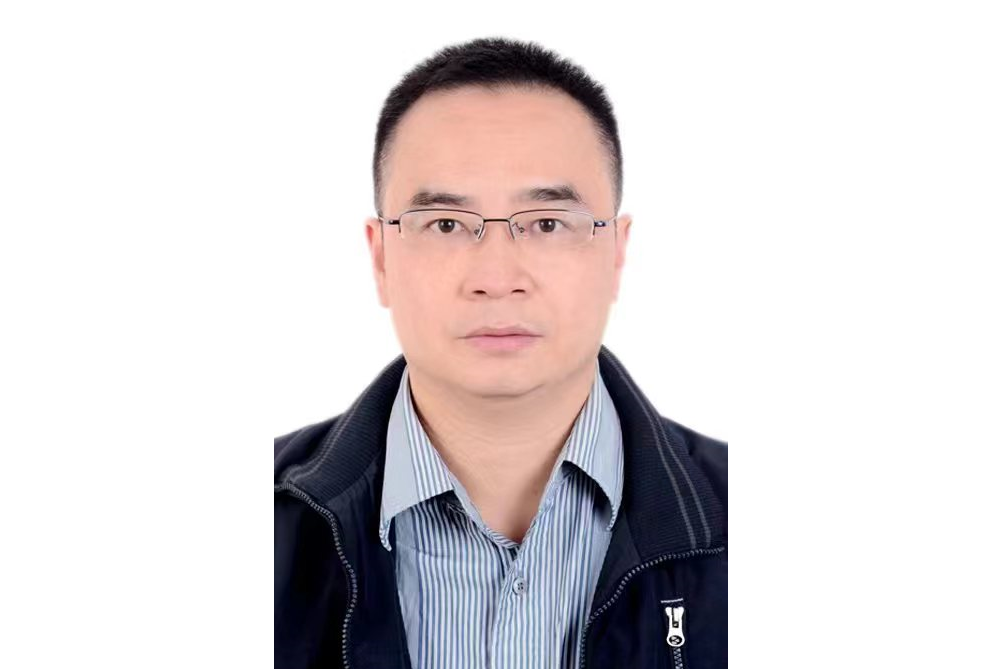 張士斌(廣東財經大學人力資源學院教授) 張士斌(廣東財經大學人力資源學院教授)