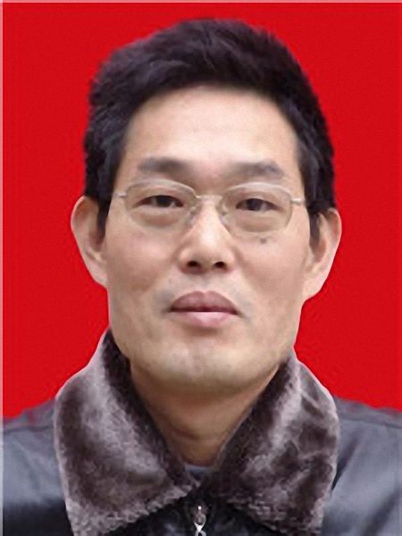趙慶(襄陽市交通運輸局黨組成員、總工程師) 趙慶(襄陽市交通運輸局黨組成員、總工程師)