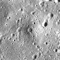 比爾隕坑南面的月丘
