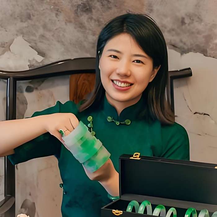 陳燕翡翠 陳燕翡翠