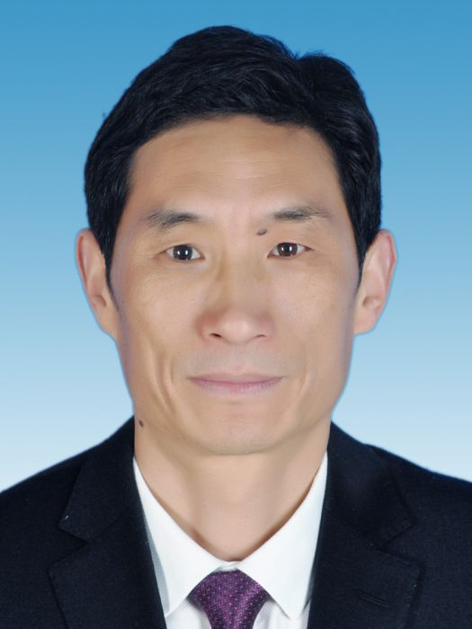 劉順昌(迪慶藏族自治州發展改革委副主任、能源局局長) 劉順昌(迪慶藏族自治州發展改革委副主任、能源局局長)