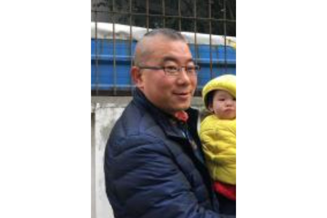 范小明(西南交通大學數學學院院長助理) 范小明(西南交通大學數學學院院長助理)
