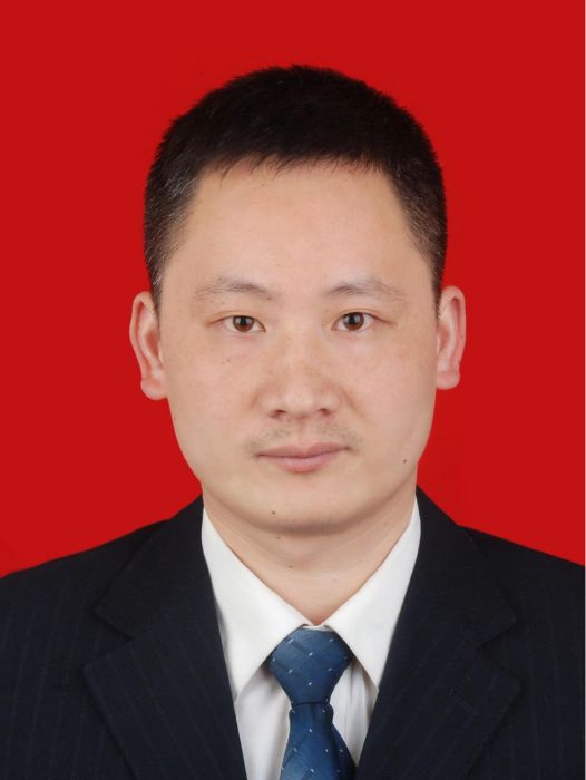 王寧波(湖南省衡陽市石鼓區人力資源和社會保障局黨組成員、副局長) 王寧波(湖南省衡陽市石鼓區人力資源和社會保障局黨組成員、副局長)