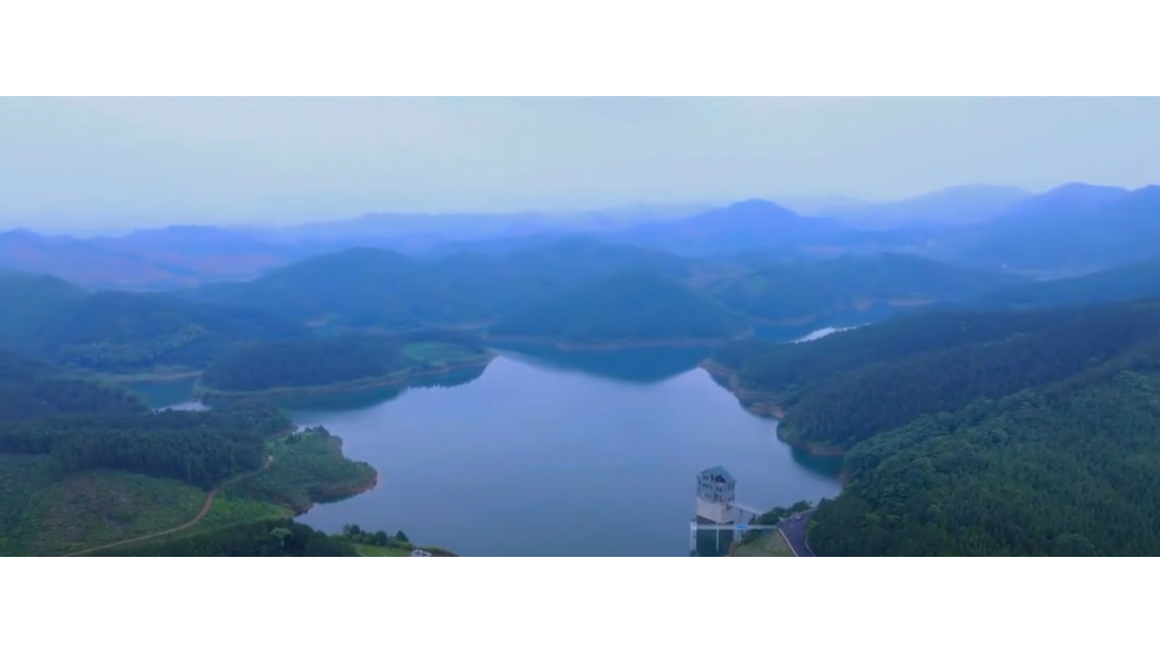 西坑水庫(江西省新余市分宜縣鳳陽鎮雁塘村西坑自然村的中型水庫)