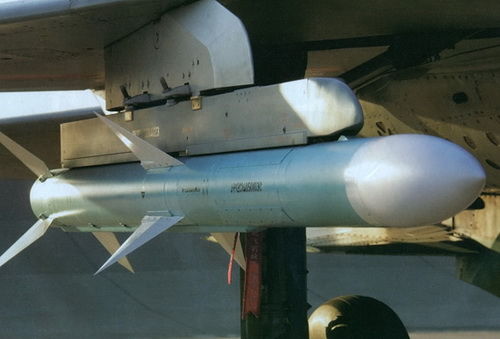 主動雷達制導的PL-12中距空空飛彈