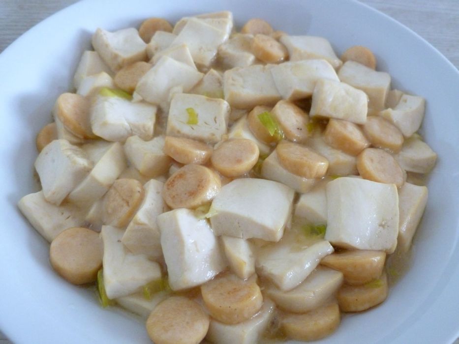 豆腐燉香腸 豆腐燉香腸